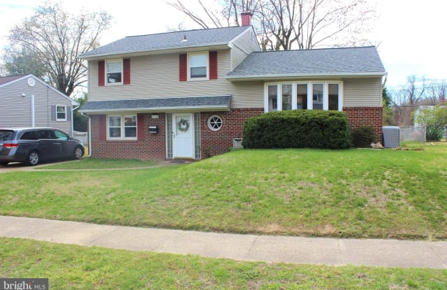 410 CODY DRIVE - 410 Cody Drive, Glen Burnie, MD 21061