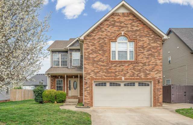 Beautiful, Large Home Close to Ft. Campbell and I24 photos photos