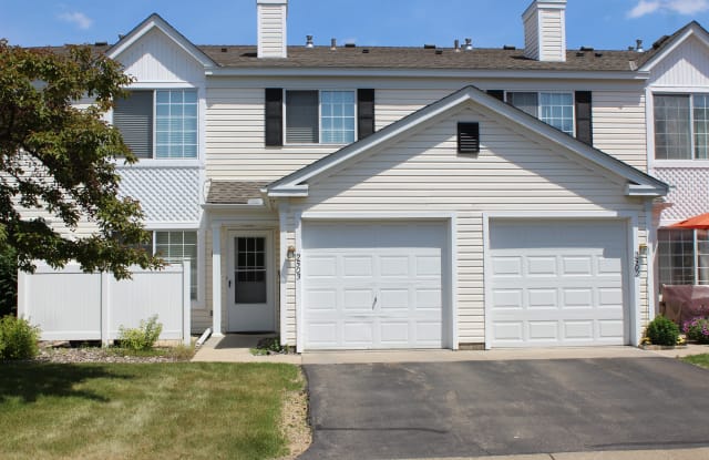 1813 Southcross Dr W Apt 2503 - 1813 Southcross Drive West, Burnsville, MN 55306
