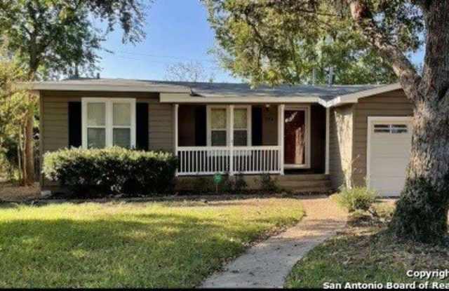 326 SUMNER DR photos photos