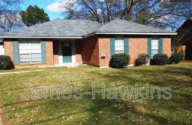 2637 Green Oaks Dr, Montgomery, AL 36107 photos photos