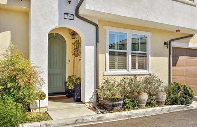 225 Promenade Street - 225 Promenade St, Pomona, CA 91767