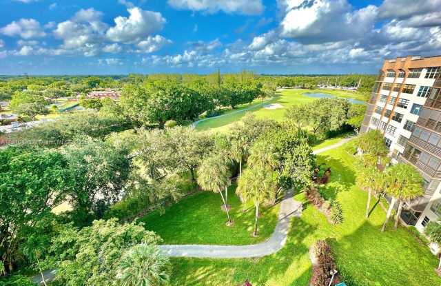 1400 Saint Charles Pl photos photos