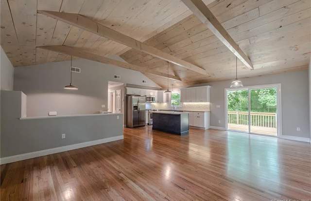 14 Deerfield Drive Gallery 4