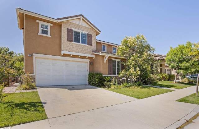 19724 Ellis Henry Ct Gallery 2