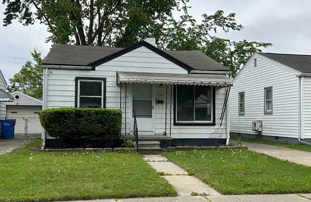 7238 THEUT Avenue photos photos