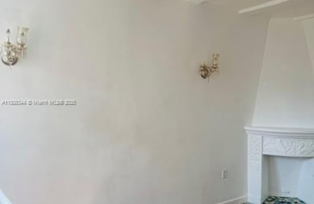 439 15th St photos photos