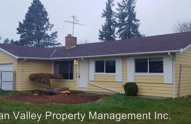 10716 SE 224th Pl - 10716 Southeast 224th Place, Kent, WA 98031