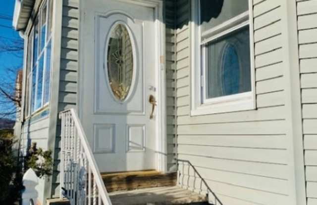 194 HALEDON AVE Gallery 4
