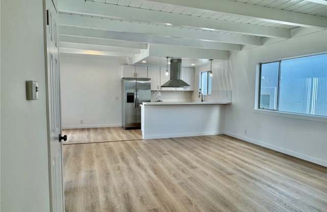 86 16th Street - 86 16th Street, Hermosa Beach, CA 90254