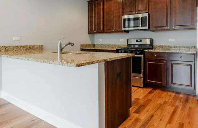 2450 West Diversey Avenue photos photos