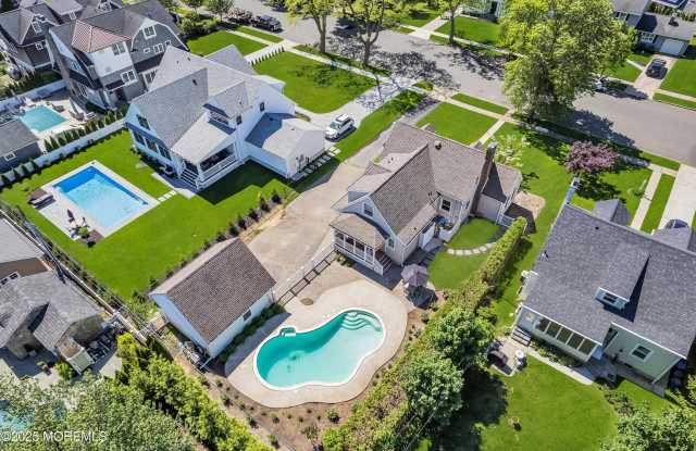 409 Trenton Boulevard photos photos