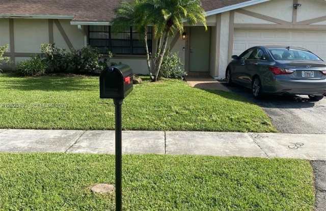 11411 SW 114th St photos photos