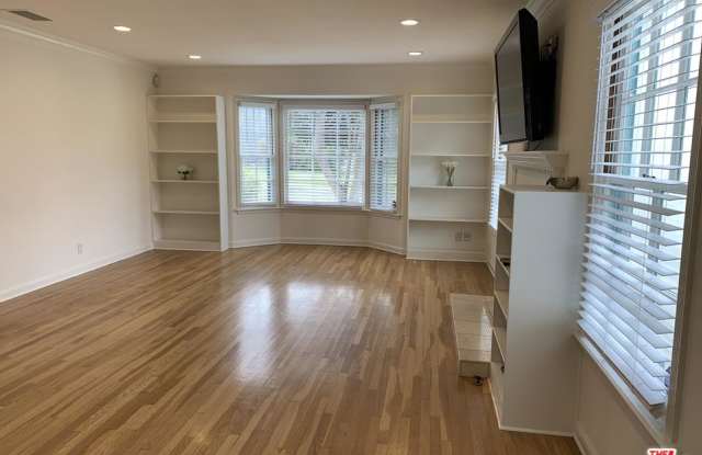 10353 KESWICK Avenue Gallery 2