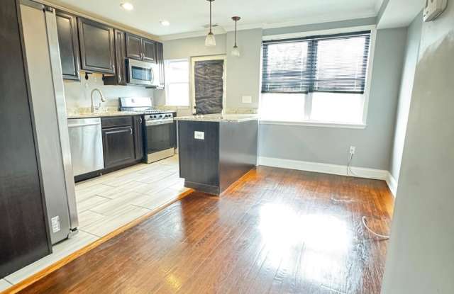 2720 PLAINFIELD Road Gallery 4