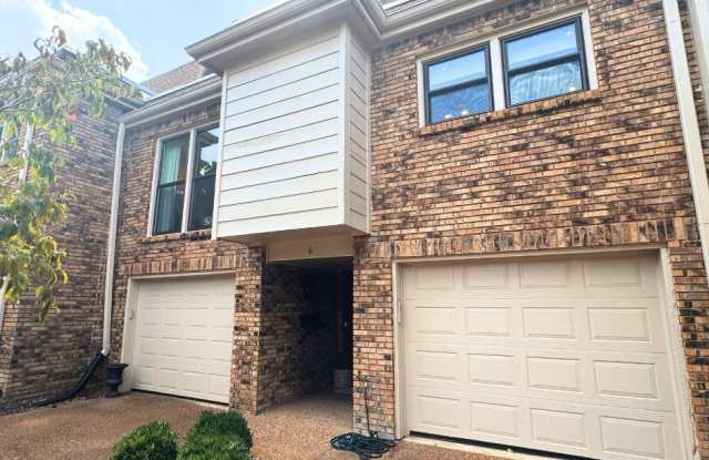 401 Bowling Avenue photos photos