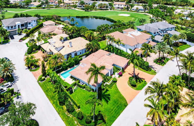 1251 Thatch Palm Drive Gallery 4