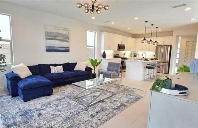 74198 Storke photos photos