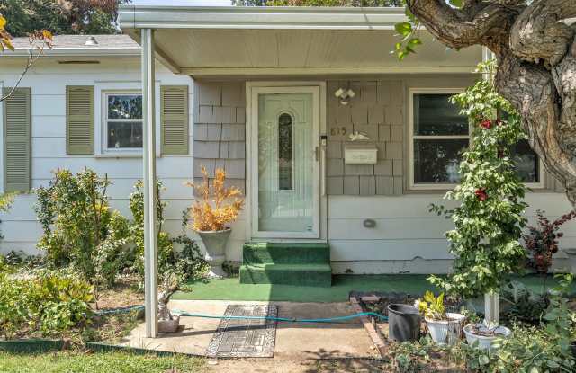 815 Sandra Drive photos photos