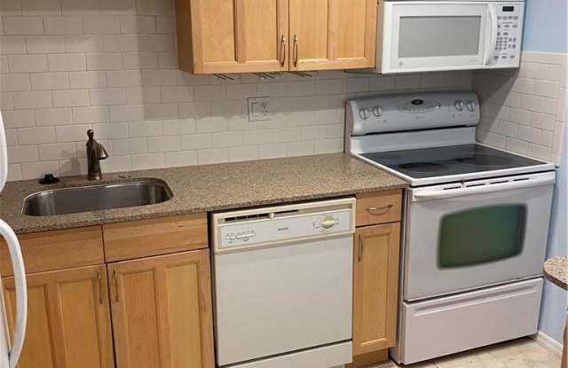 3760 Inverrary Dr - 3760 Inverrary Drive, Lauderhill, FL 33319 3760 Inverrary Dr - 3760 Inverrary Drive, Lauderhill, FL 33319