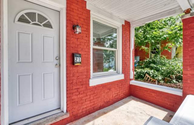 Fully Renovated 3 Bedroom, 1 Bathroom Townhouse photos photos