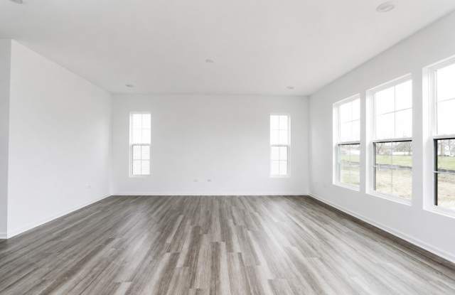 15201 S Emerson Street Gallery 2