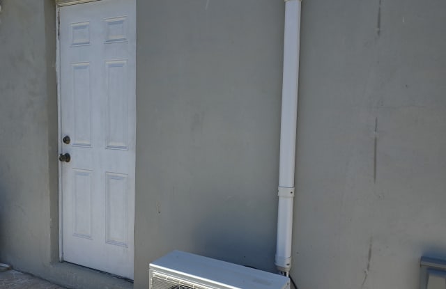 14280 Southwest 285th Street - 14280 Southwest 285th Street, Leisure City, FL 33033