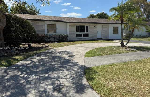 11004 SW 154th Ter photos photos