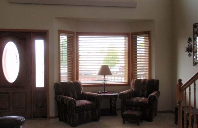 1431 Thaxton Court photos photos
