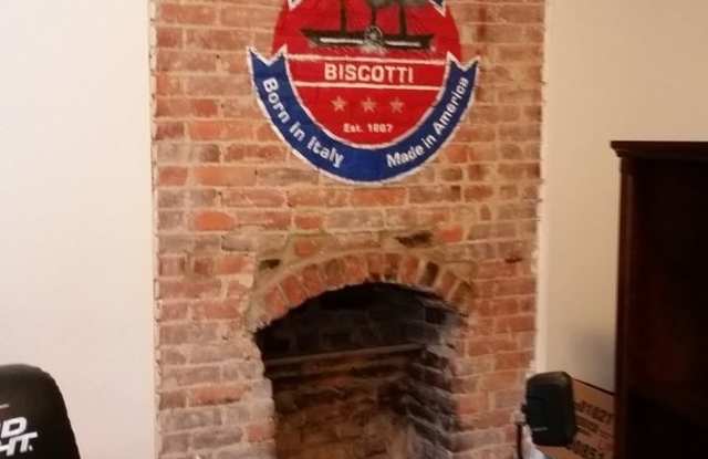 EXTREMELY SPACIOUS AND REMARKABLY REMODELED NORTHSIDE HOME- AVAIL NOW! photos photos