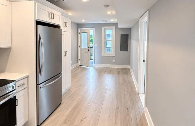 218 SUNRISE Gallery 1