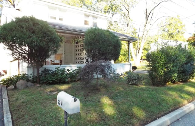 229 DRIFT AVENUE - 229 Drift Avenue, Mercer County, NJ 08648