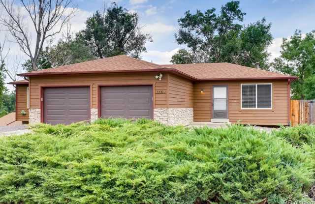 6480 Newcombe Court Gallery 3