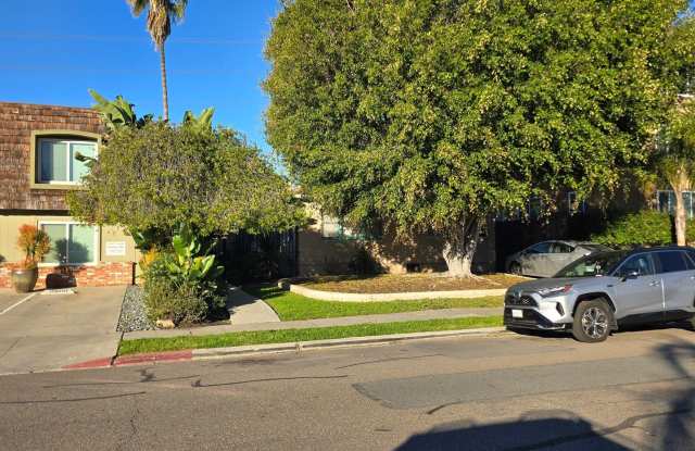 Kansas St. 4044-50 photos photos