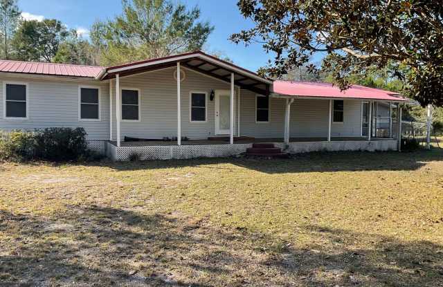 Amazing semi private secluded property photos photos