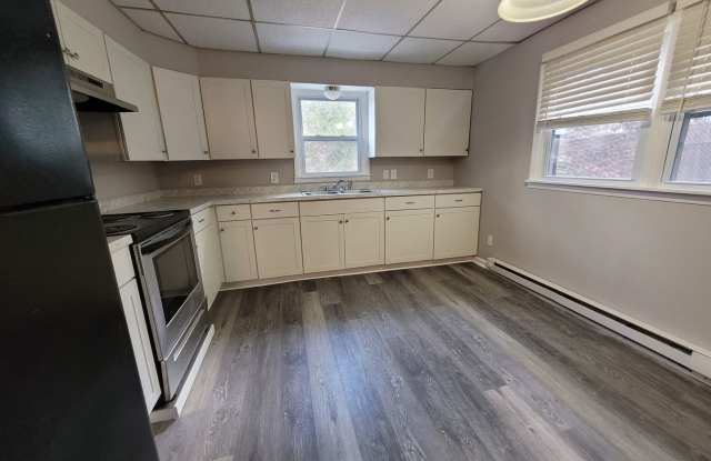 123 West Main Street photos photos