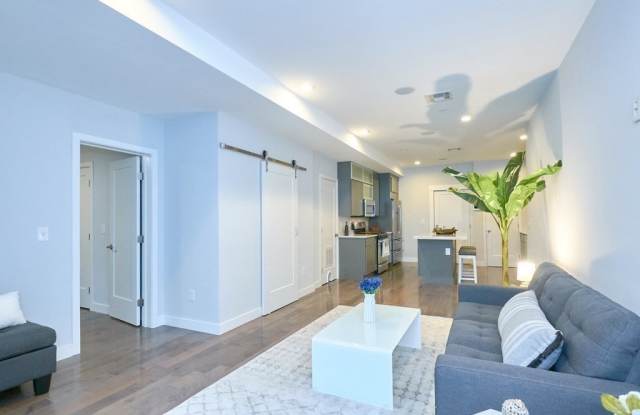 186-188 Paris Street - 5 photos photos