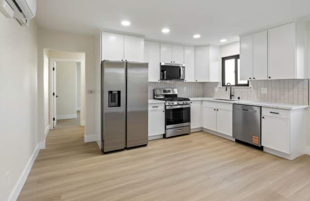 GS - 3129 Emerson photos photos