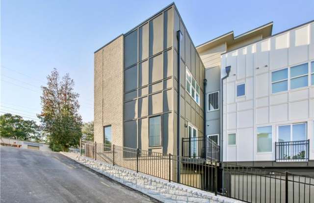 2194 Bristol Cove Gallery 2