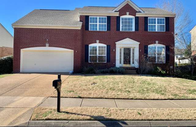 Renovated 5 Bedroom Home w/ 2 Car Garage and Fenced Backyard photos photos