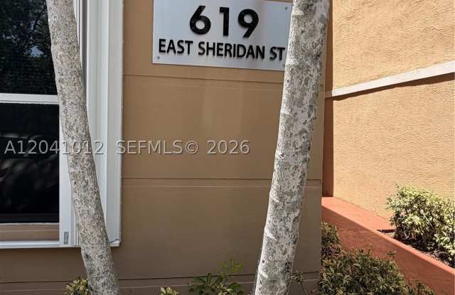 619 E Sheridan St Gallery 2