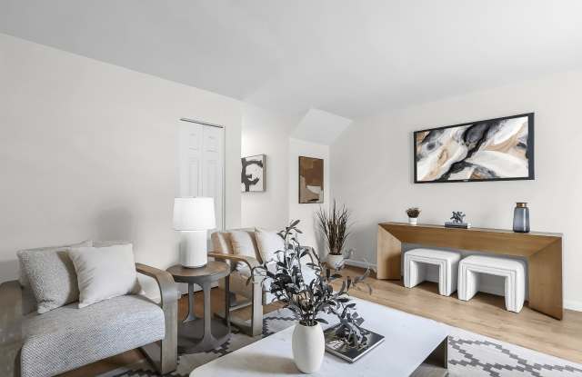 Sussex Square Apartments photos photos