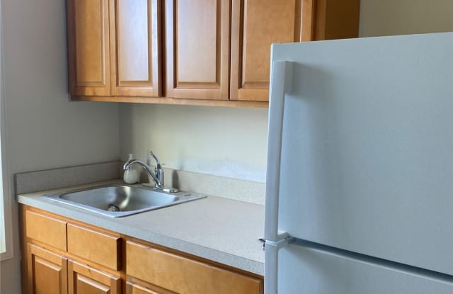 209-10 41 Avenue - 209-10 41st Avenue, Queens, NY 11361