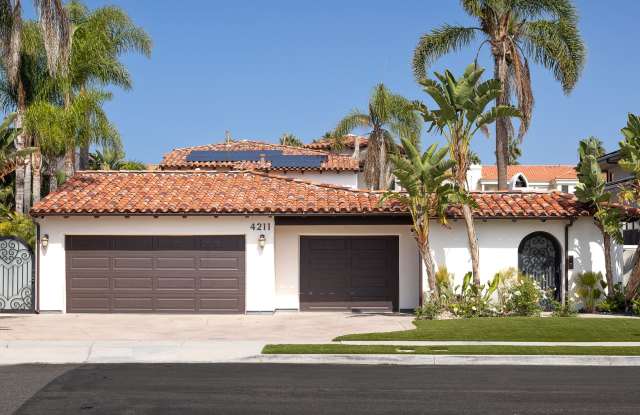 4 Bedroom + 4.5 Bathroom Boat Dock Home with Pool! | Mandalay Bay | Oxnard | Unfurnished Gallery 3