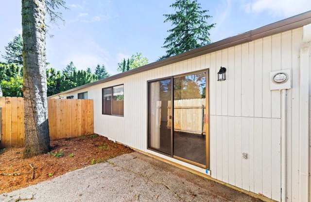 Coast Pine Apartments photos photos