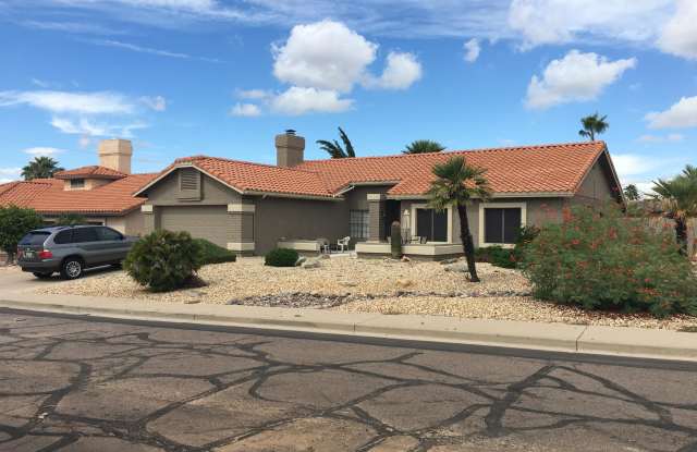 734 E FOREST HILLS Drive - 734 East Forest Hills Drive, Phoenix, AZ 85022