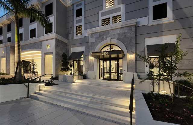 2103 BAYSHORE Boulevard Gallery 2