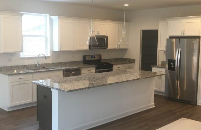 16 Lake Vista Court Gallery 3