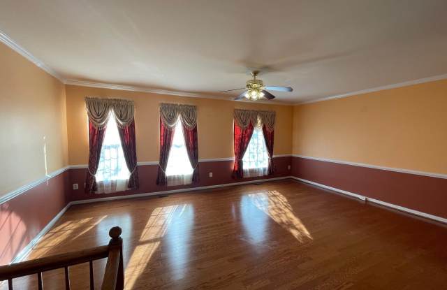 43692 PHELPS TERRACE Gallery 3