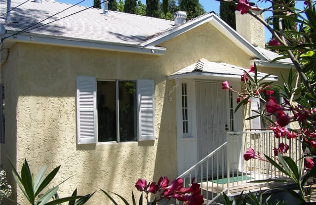 5620 Elmer Avenue - 5620 Elmer Avenue, Los Angeles, CA 91601